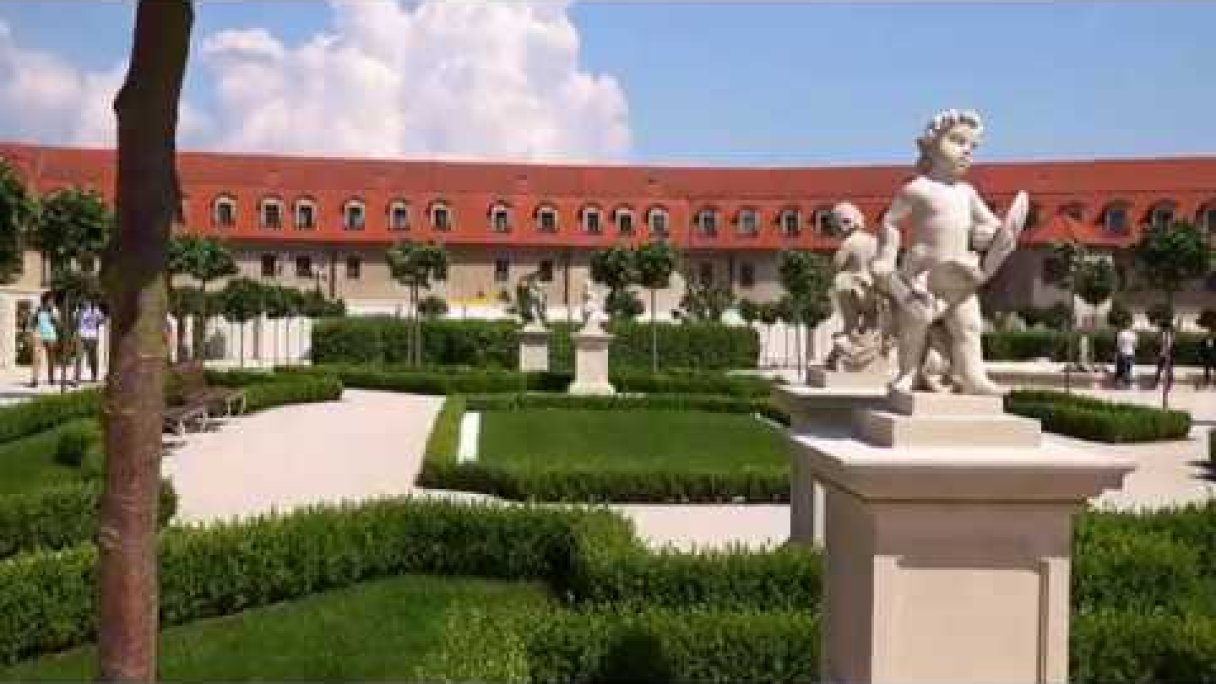 Bratislava hl  st ,Štefánikova,Prezidentský palác a záhr , Župné nám ,Židovská,Múzeum hodín,Hrad Autor: Ján Škultéty Zdroj: https://www.youtube.com/@janskultety2718