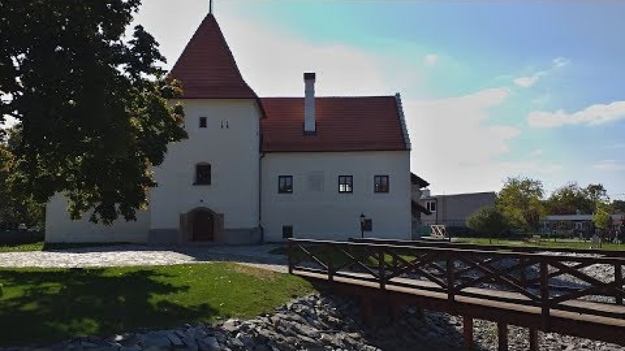 Šimonovany - Vodný hrad Autor: Miloš Kasal Zdroj: https://www.youtube.com/@miloskasal