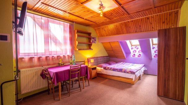 Penzión SKITOUR ** Stará Lesná 10 Penzión SKITOUR ** Stará Lesná 10