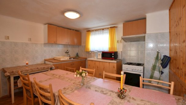 Chata - 2. APARTMÁN - Kuchyňa
