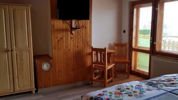 Dvojlôžková izba s balkónom na poschodí Dvojlôžková izba s balkónom na poschodí