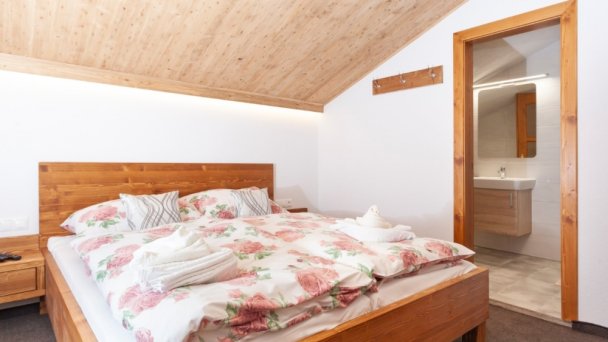 Apartmán na druhom poschodí