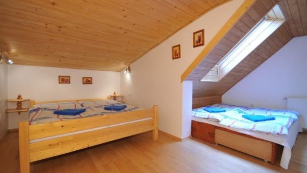 Izba pre štyri osoby Izba pre štyri osoby