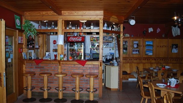 Bar Bar