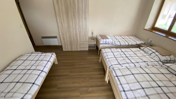 Štvorlôžková izba na prízemí Štvorlôžková izba na prízemí
