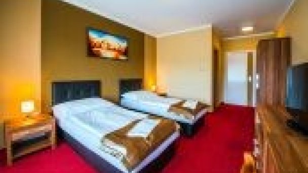 Hotel Glamour **** Kaluža 22
