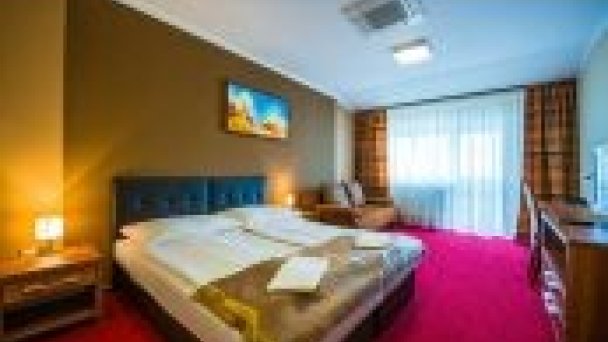 Hotel Glamour **** Kaluža 2