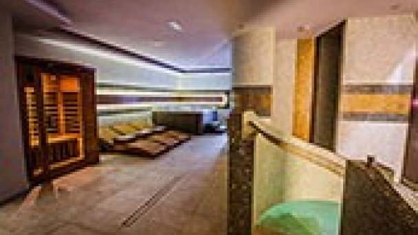 Hotel Glamour **** Kaluža 30