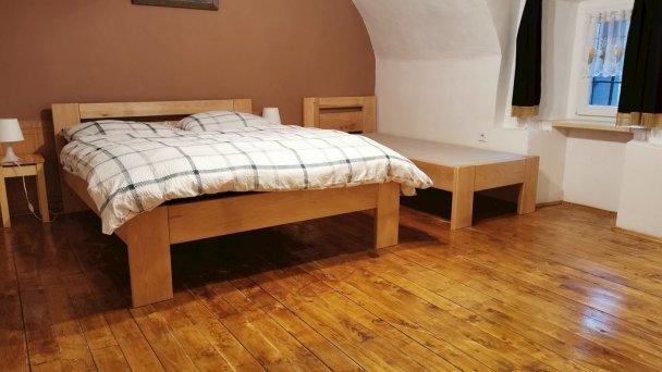 Chalupa u Potoka Staré Hory 17