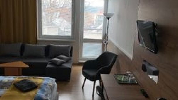 Izba s balkónom Izba s balkónom