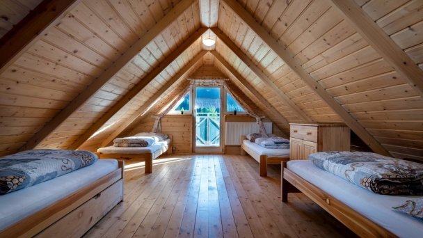 Štvorlôžková izba s balkónom Štvorlôžková izba s balkónom