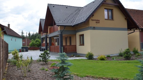 Apartmány BEST I a BEST II Bešeňová 25