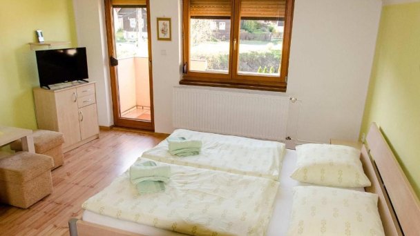 Vila Rhea Važec 7