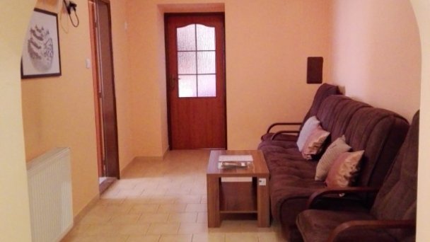 Ubytovanie BETTY Krásnohorské Podhradie 21