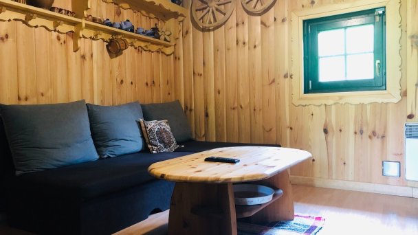 Drevenička pri vleku Zuberec 25