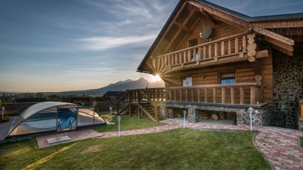 Luxusný zrub Veľká Lomnica 15 Luxusný zrub Veľká Lomnica 15