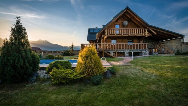 Luxusný zrub Veľká Lomnica 16 Luxusný zrub Veľká Lomnica 16
