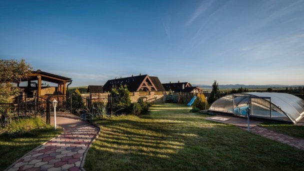 Luxusný zrub Veľká Lomnica 18 Luxusný zrub Veľká Lomnica 18