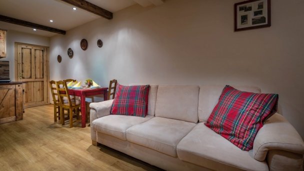 Vila House Family Poprad Veľká 33 Vila House Family Poprad Veľká 33