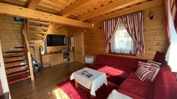Chata s bazénom a domčekom na strome Námestovo 4