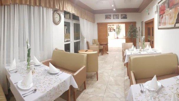 Agrohotel Tri Brezy Hruštín 36