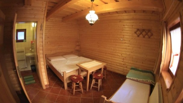 Penzión Kamzík a Drevenica Habovka 64