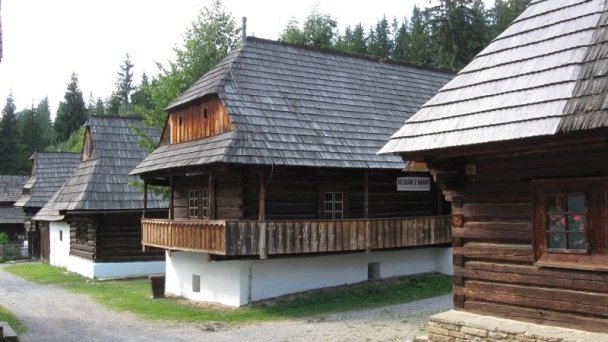 Penzión Kamzík a Drevenica Habovka 15