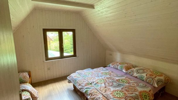 Chatka Gos na Oravskej priehrade Námestovo 30
