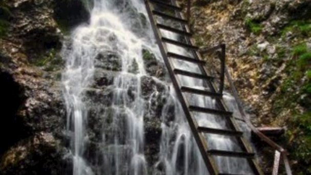 Chatka Gos na Oravskej priehrade Námestovo 18