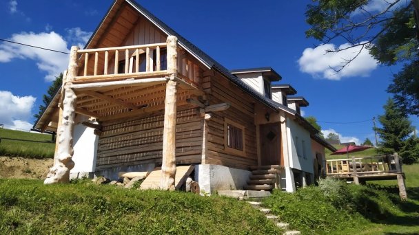 Lesňanská chata Oravská Lesná 15 Lesňanská chata Oravská Lesná 15