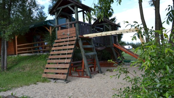 Autocamp pri Studničke  Námestovo 25