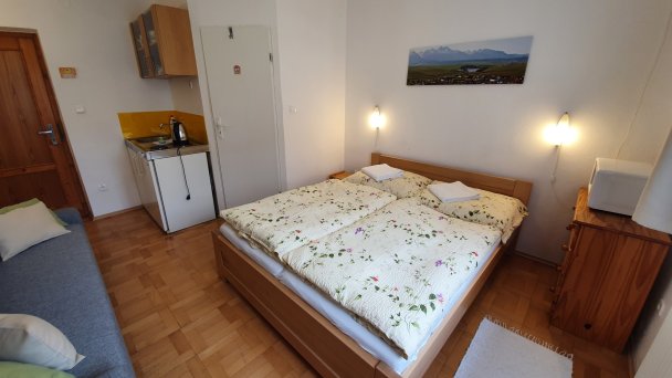 Ubytovanie Žltý dom Vrbov 34 Ubytovanie Žltý dom Vrbov 34