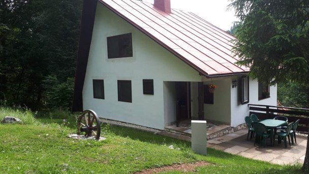 Four Seasons Cottage Poráč 15
