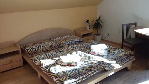 Ubytovanie na briežku Mlynky TRVALO ZATVORENÉ 4 Ubytovanie na briežku Mlynky TRVALO ZATVORENÉ 4