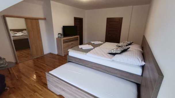 Zamoček rekreačný domček Matiašovce 18
