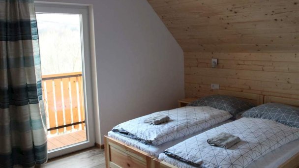 Rekreačná usadlosť, Penzión a chaty Pieninka Lesnica 4