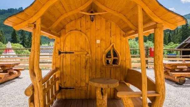 Ranč pod Ostrou skalou Stratená 9
