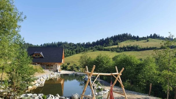 Chata pri jazere Leštiny 27 Chata pri jazere Leštiny 27