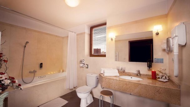 Boutique Hotel MARATON Košice - Staré Mesto 44 Boutique Hotel MARATON Košice - Staré Mesto 44