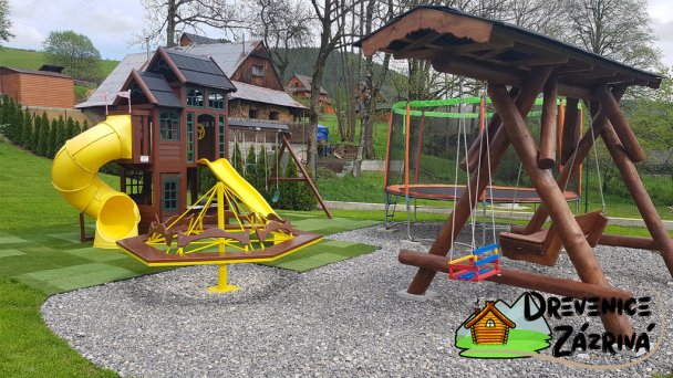 Drevenice Danka a Hanka Zázrivá 2