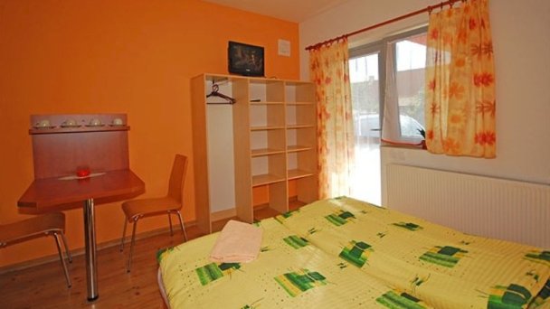 Apartmánový dom u Ivky Bešeňová 21 Apartmánový dom u Ivky Bešeňová 21