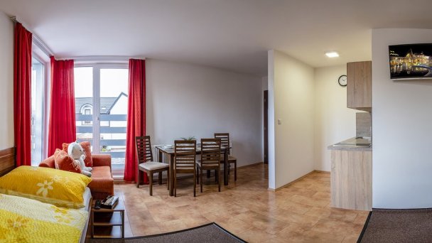 VILA AJKA Bešeňová 27