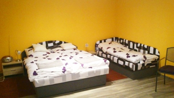 Szabó Porta prístav pokoja Jovice 27