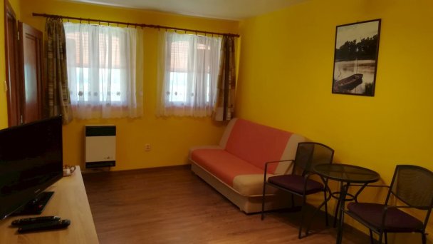 Szabó Porta prístav pokoja Jovice 21
