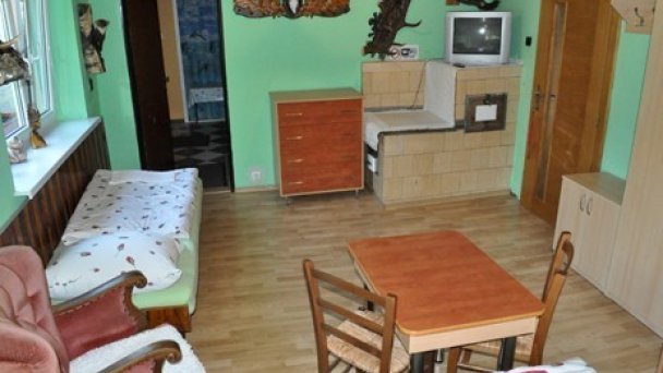 Vedľajší objekt izba pre 4 Vedľajší objekt izba pre 4