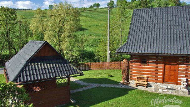 Drevenica MEDVEDICA Osturňa 34