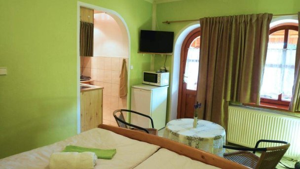 Apartmán pri zámočku Bešeňová 26