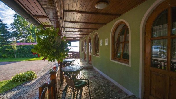 Apartmán pri zámočku Bešeňová 15
