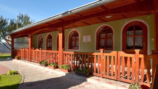 Apartmán pri zámočku Bešeňová 16