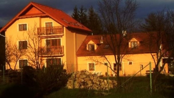 Ubytovanie Marta Kováčová Bešeňová 11